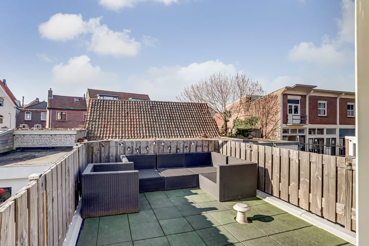 Foto 50 van Voorstraat 77-B