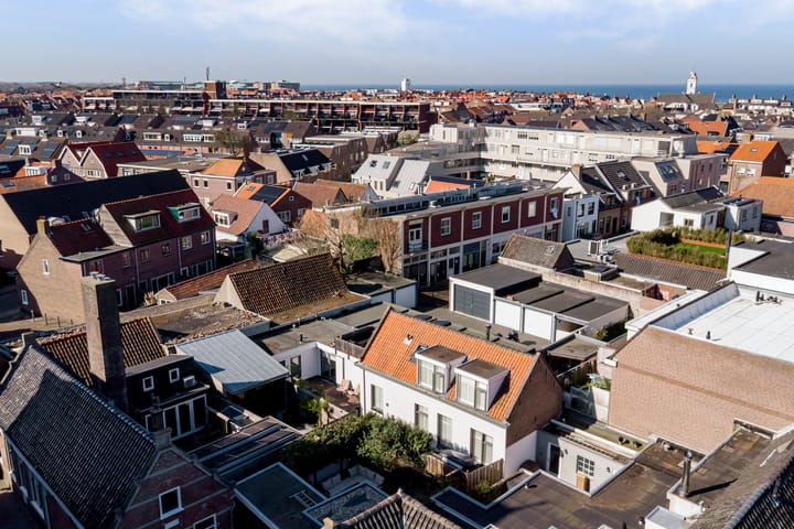 Foto 56 van Voorstraat 77-B