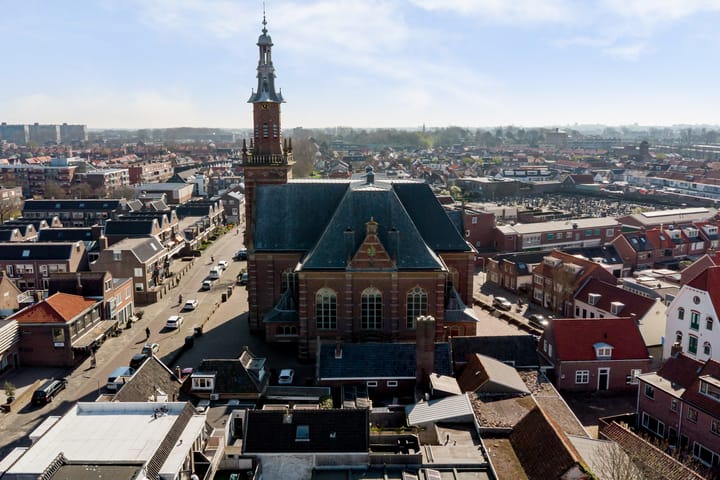 Foto 59 van Voorstraat 77-B