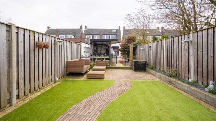 Foto 30 van Dahliastraat 22