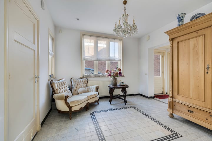 Foto 8 van Marktstraat 10