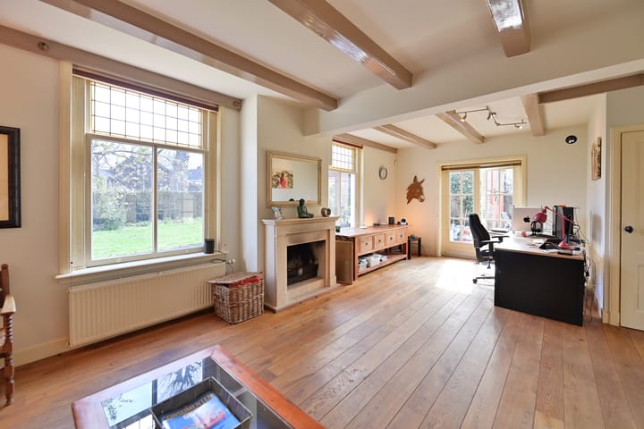 Foto 2 van J. L. van Osstraat 2