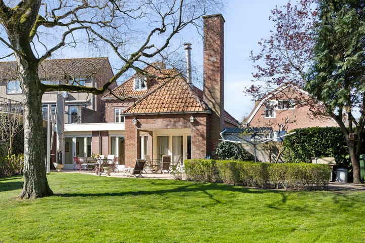 Foto 50 van Marktstraat 10