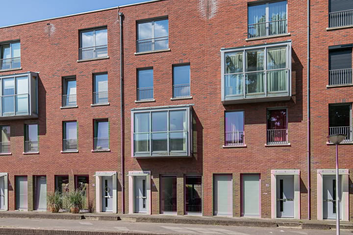 Foto 8 van Laurierplein 40