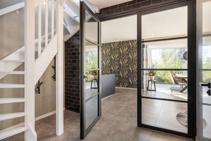 Photo 18 of Leeuwerik 23