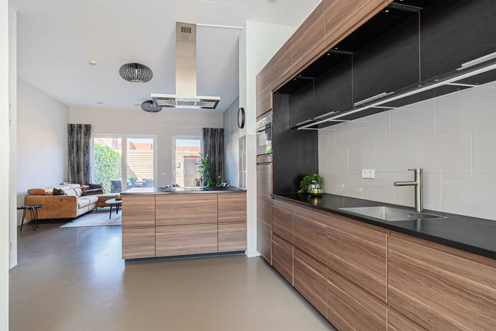 Foto 18 van Laurierplein 40