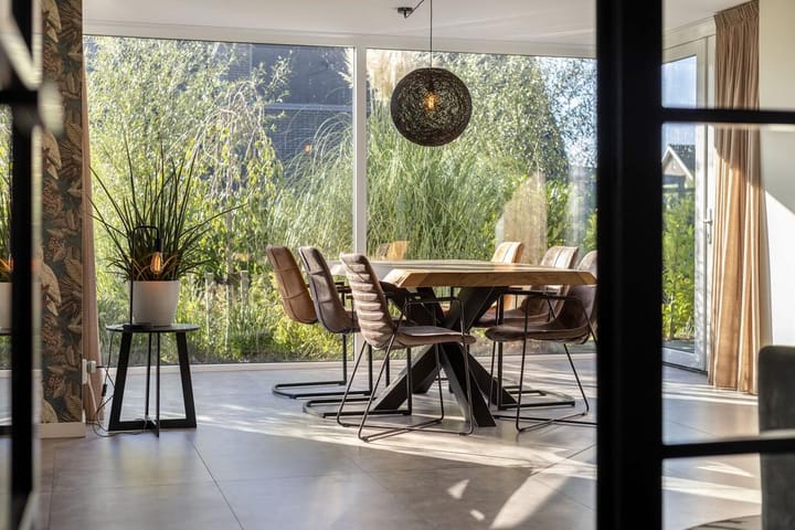 Photo 29 of Leeuwerik 23