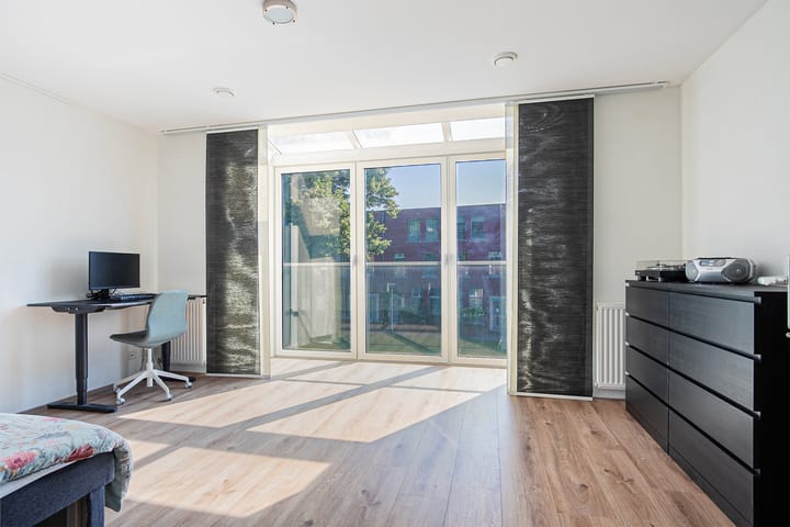 Foto 28 van Laurierplein 40