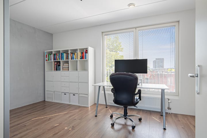 Foto 35 van Laurierplein 40