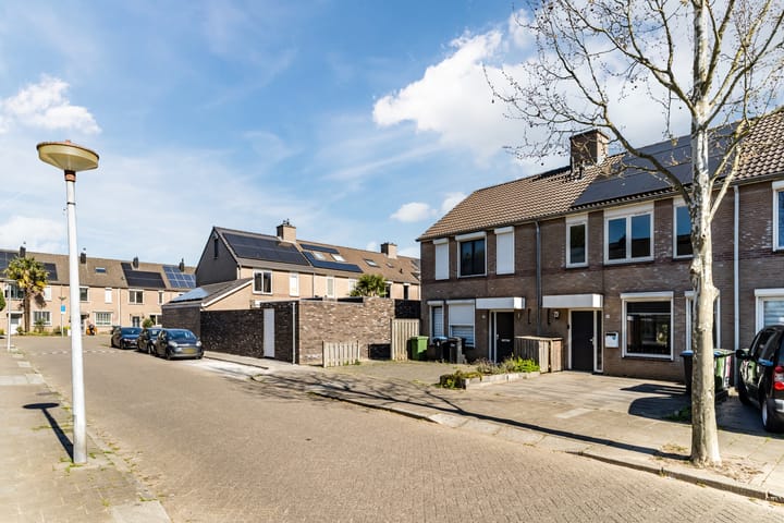 Foto 40 van Rouenlaan 10