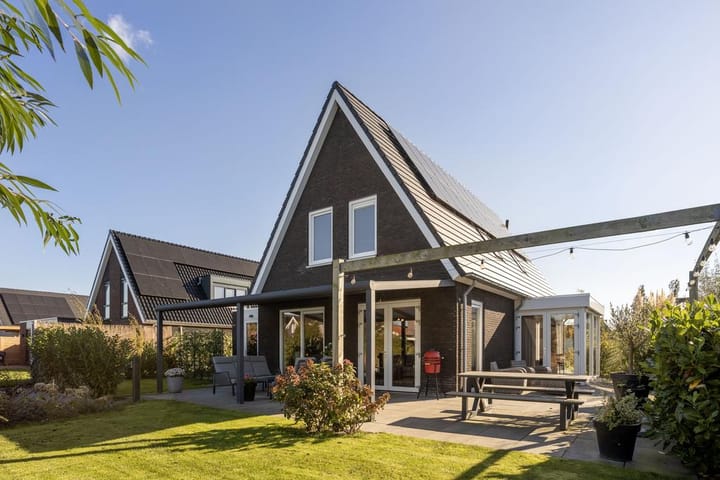 Photo 56 of Leeuwerik 23