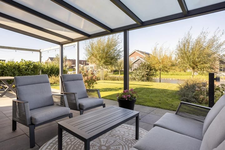 Photo 59 of Leeuwerik 23