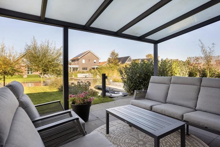 Photo 60 of Leeuwerik 23