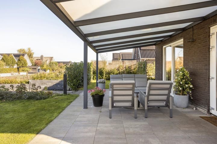 Photo 61 of Leeuwerik 23