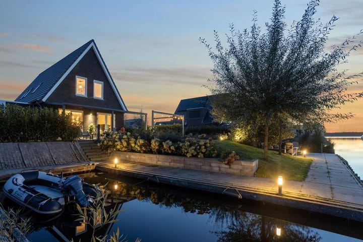 Photo 71 of Leeuwerik 23