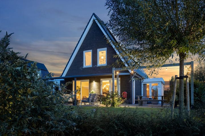 Photo 73 of Leeuwerik 23