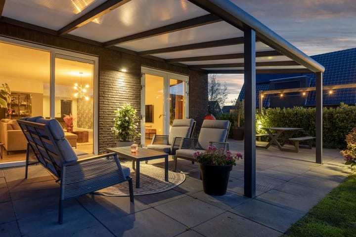 Photo 79 of Leeuwerik 23