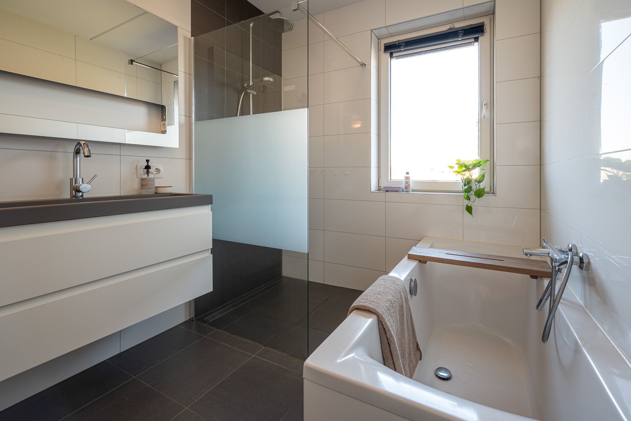 Foto 27 van IJzerhof 14