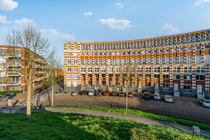 Foto 2 van Frontonstraat 59