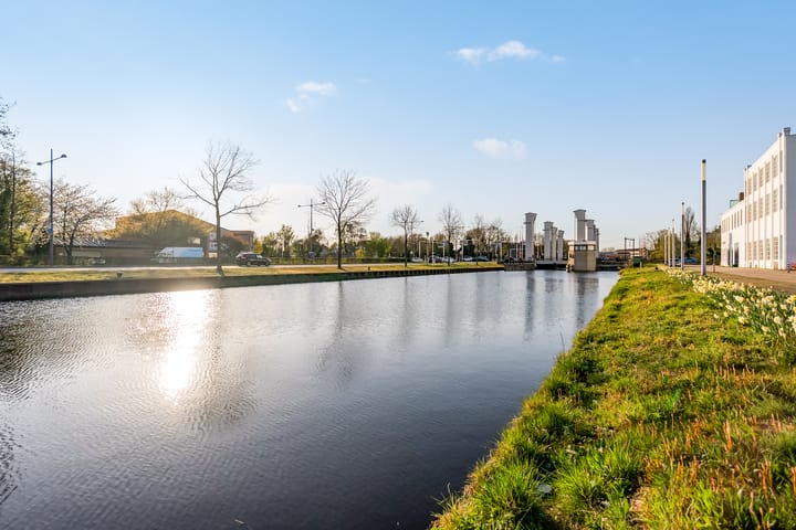 Foto 19 van Frontonstraat 59