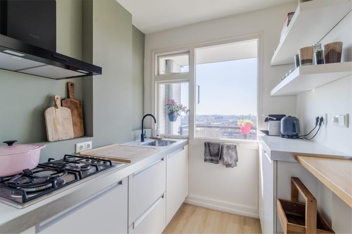 Foto 18 van Suze Groeneweglaan 329