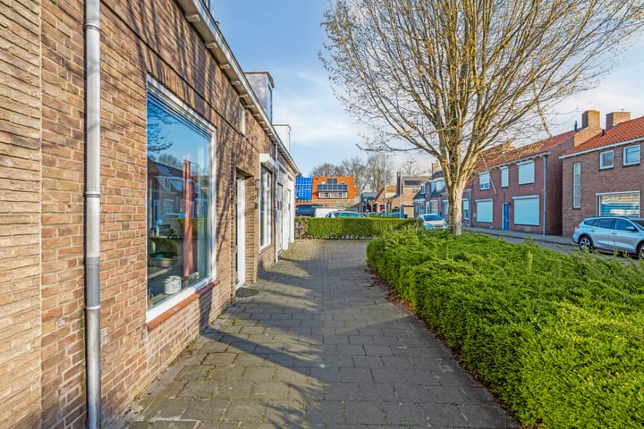 Foto 5 van Burgemeester Dregmansstraat 2