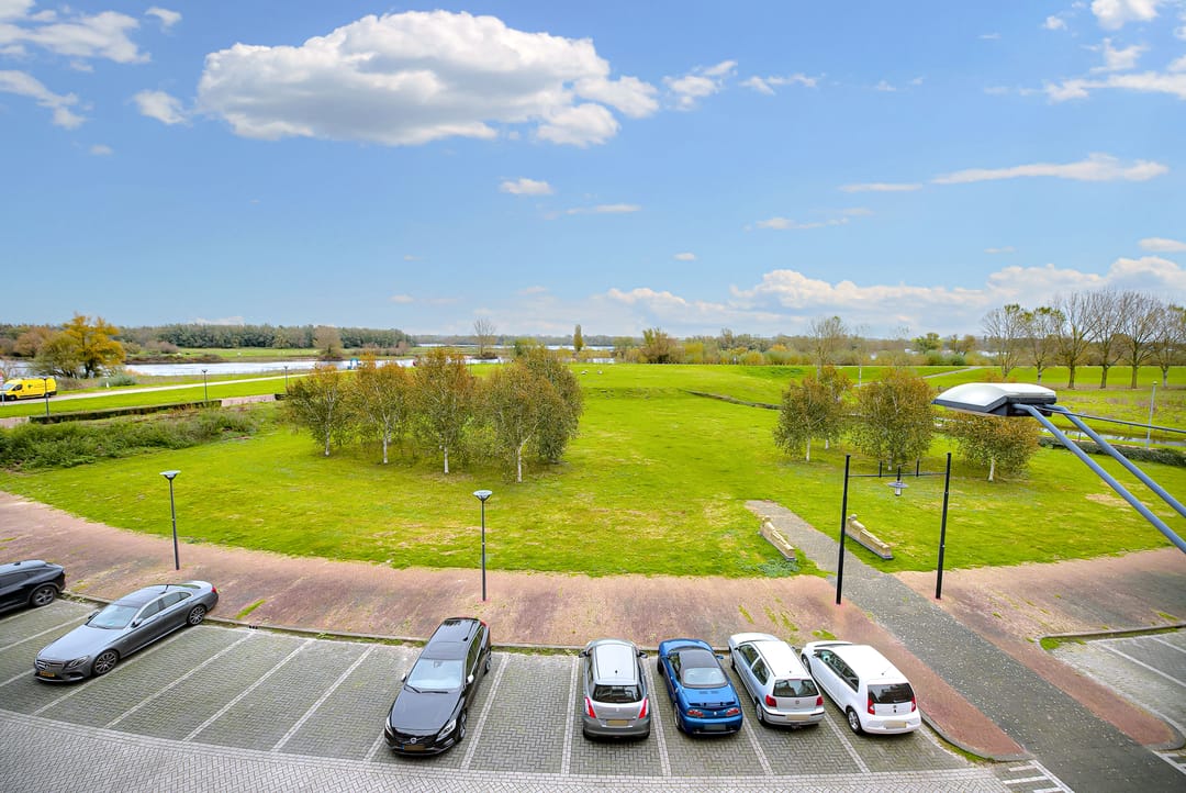 Photo 37 of Schout van Hanswijkplein 108