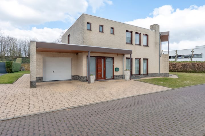 Senecalaan 28 main image