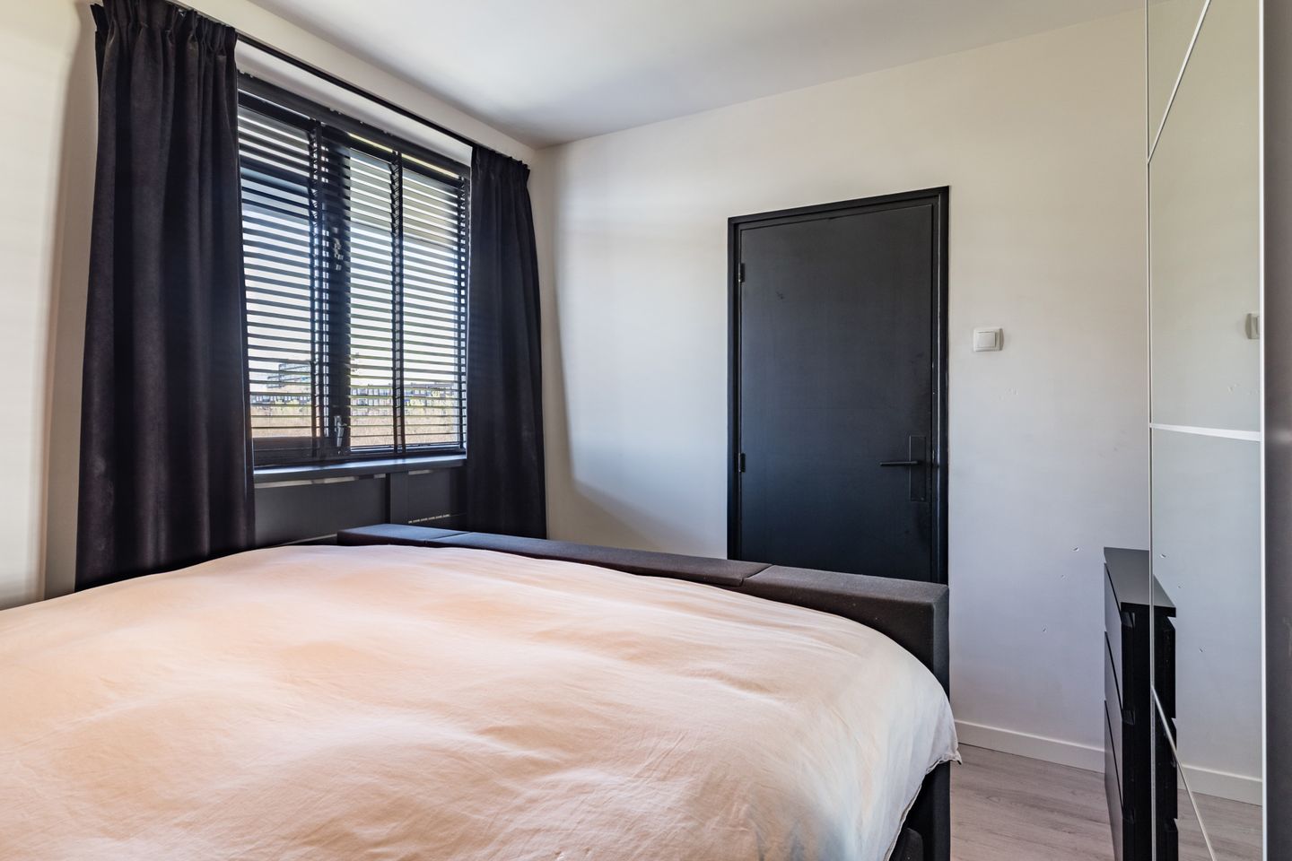 Photo 19 of Antwerpenstraat 50