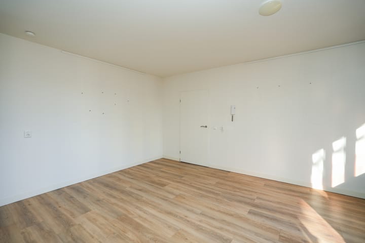 Foto 15 van Burg. Hustinxstraat 194