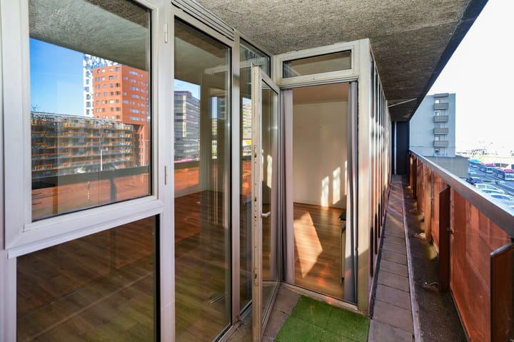 Foto 17 van Burg. Hustinxstraat 194