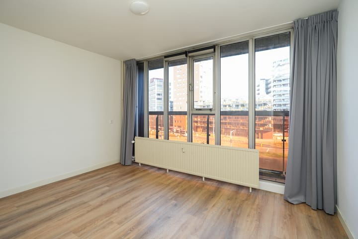 Foto 20 van Burg. Hustinxstraat 194