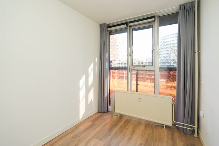 Foto 26 van Burg. Hustinxstraat 194