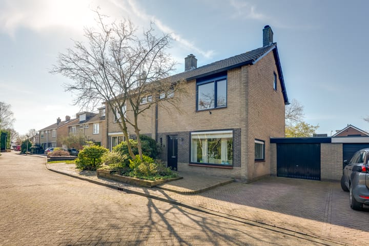 Foto 1 van Jasmijnstraat 27