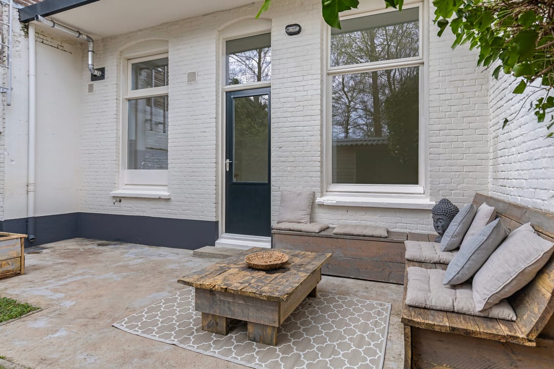 Photo 26 of de Ruyterstraat 205