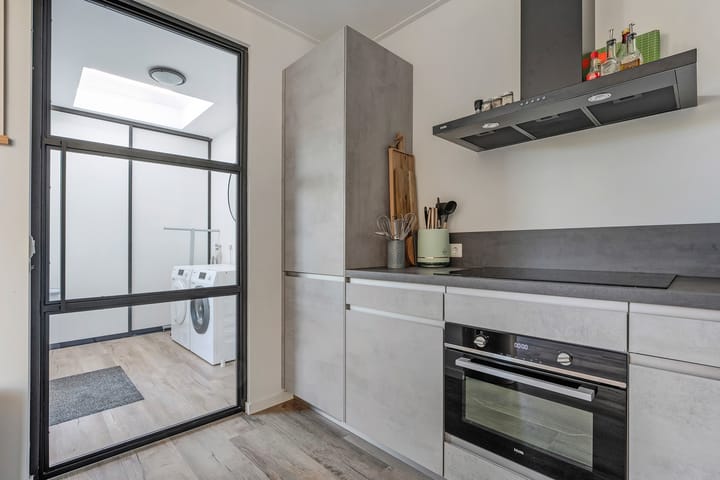 Photo 15 of Mendelssohnstraat 22