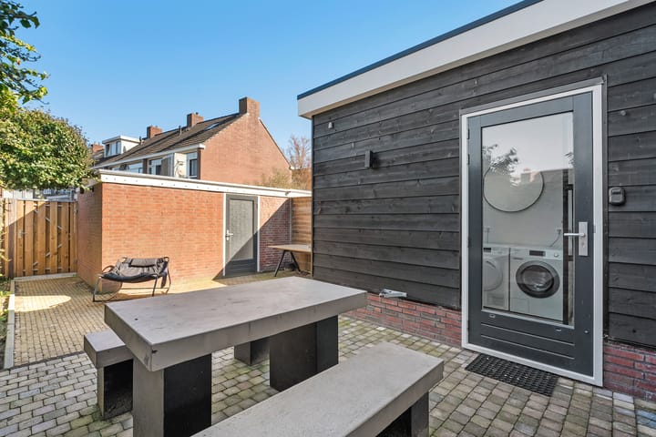 Photo 32 of Mendelssohnstraat 22