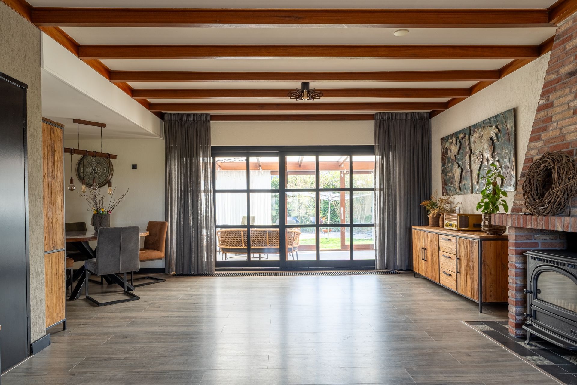 Foto 9 van Parallelweg 60