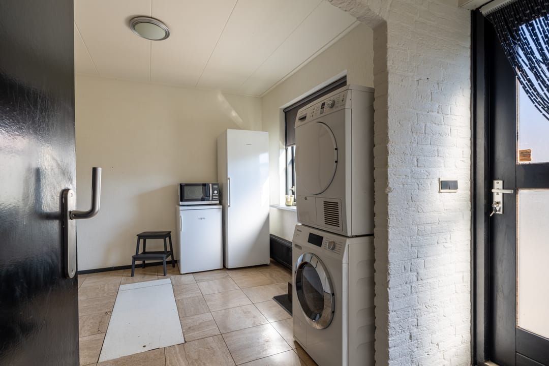 Foto 17 van Parallelweg 60