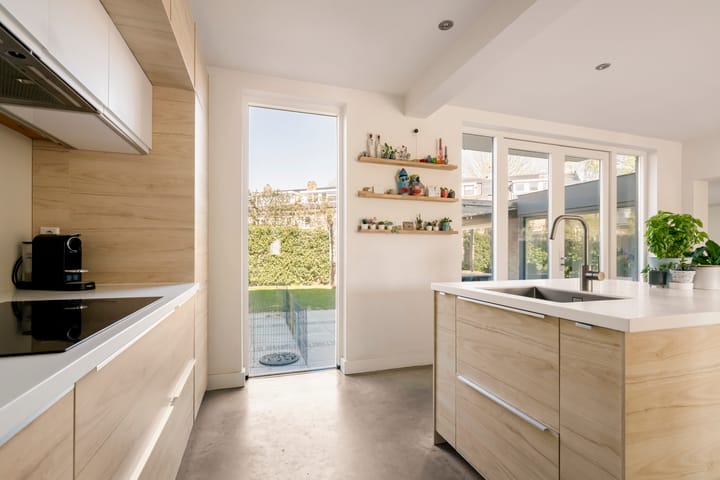 Foto 10 van Sandbergstraat 29