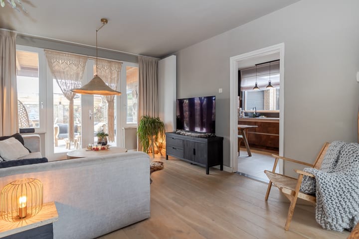 Foto 16 van Rector Thijssenstraat 36