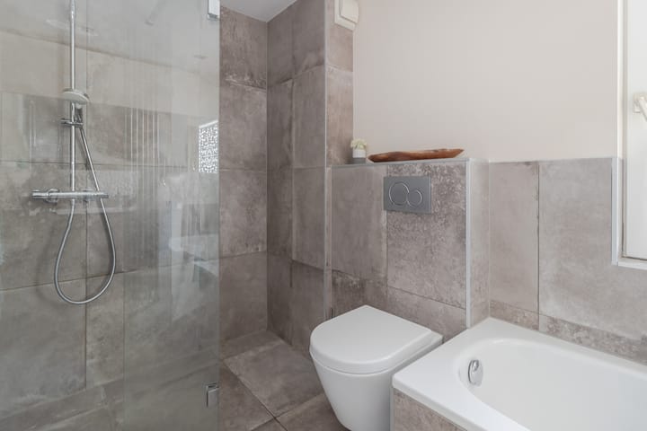 Foto 26 van Rector Thijssenstraat 36