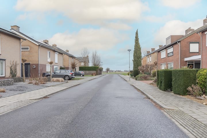 Foto 42 van Rector Thijssenstraat 36