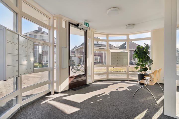 Foto 9 van Raesbergenstraat 89