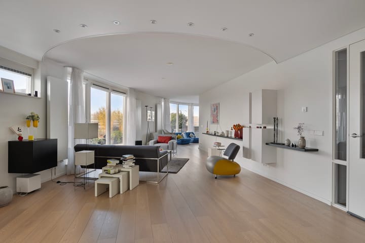 Foto 15 van Raesbergenstraat 89