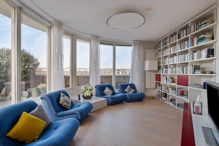 Foto 16 van Raesbergenstraat 89