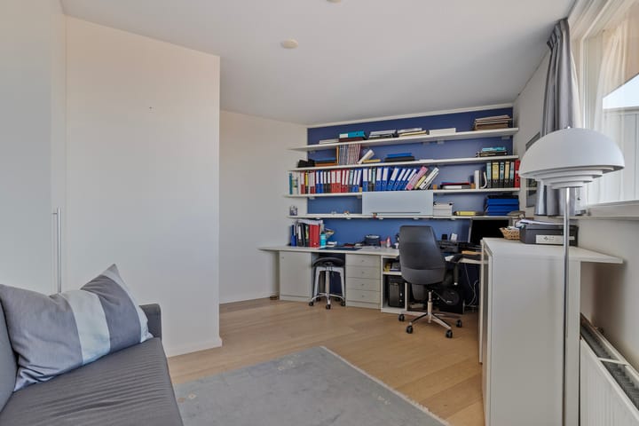 Foto 29 van Raesbergenstraat 89