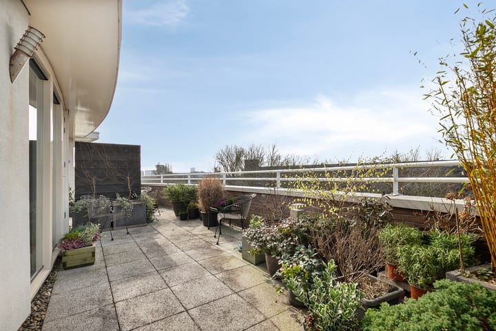 Foto 34 van Raesbergenstraat 89