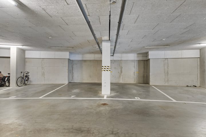 Foto 41 van Raesbergenstraat 89