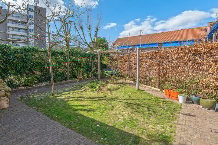 Foto 30 van Tuinstraat 30